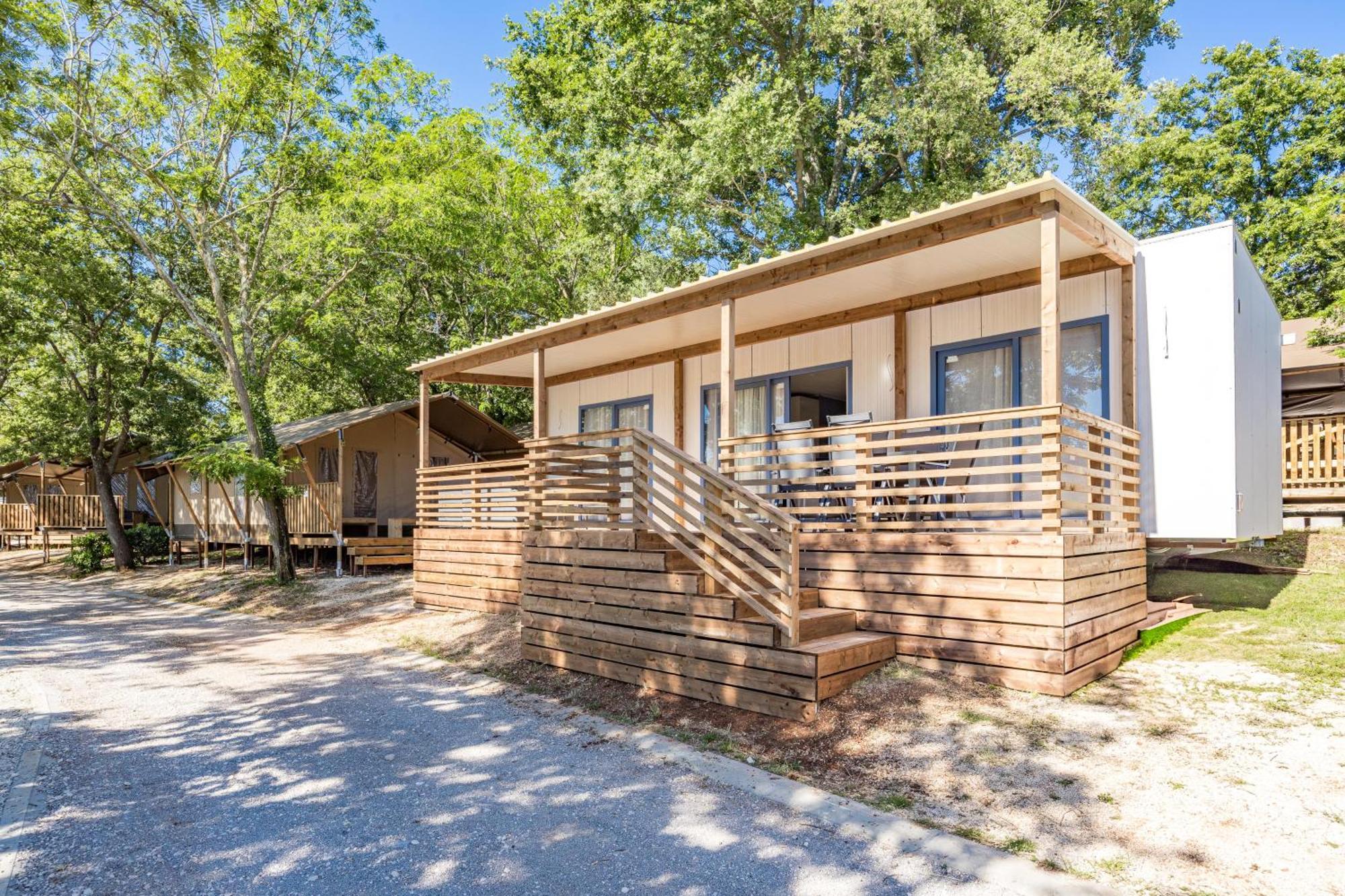 Easyatent Mobile Home Bijela Uvala Mugeba Rum bild