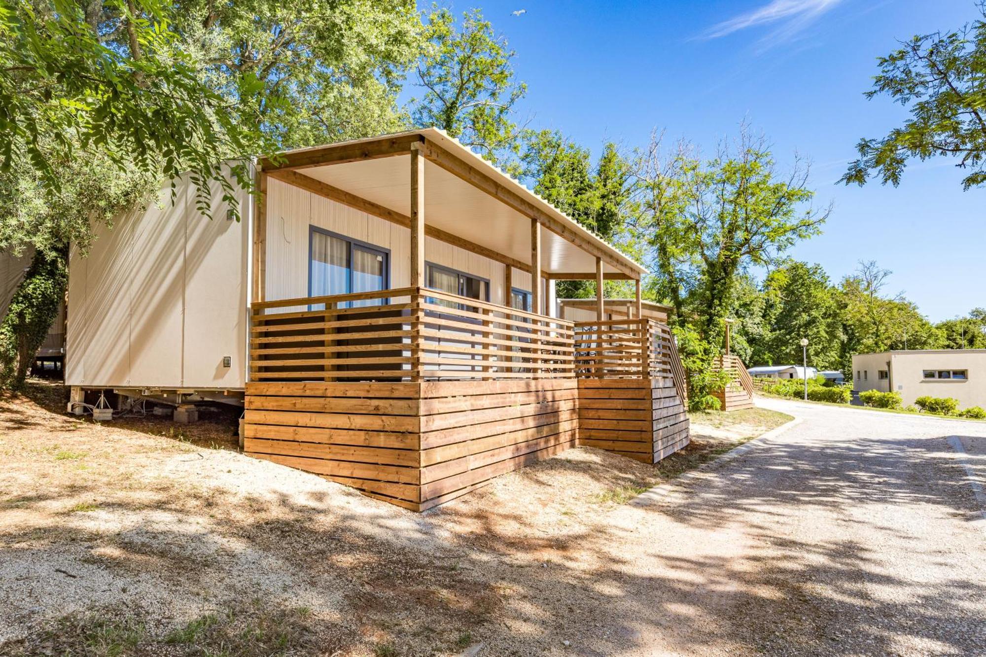 Easyatent Mobile Home Bijela Uvala Mugeba Rum bild