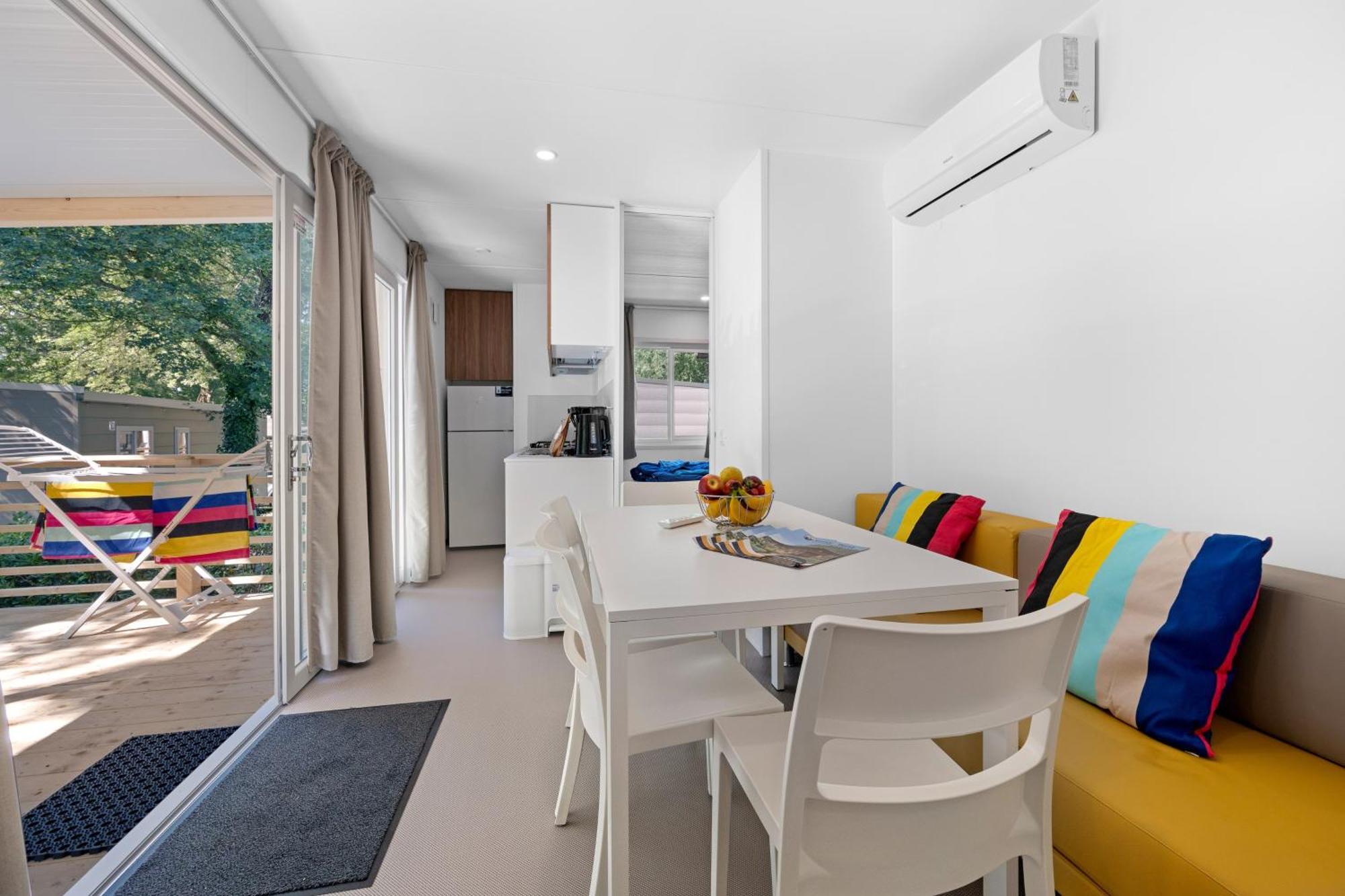 Easyatent Mobile Home Bijela Uvala Mugeba Rum bild